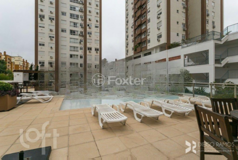 Image 29 - 918534