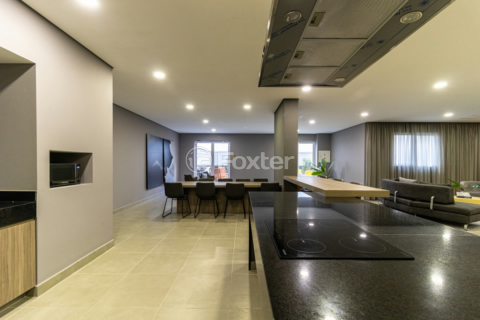 Image 33 - 918587