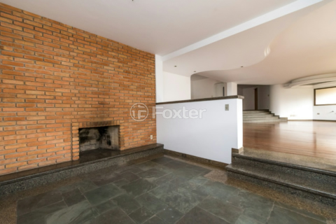 Image 4 - 918589