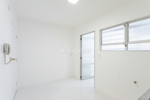 Image 7 - 918606