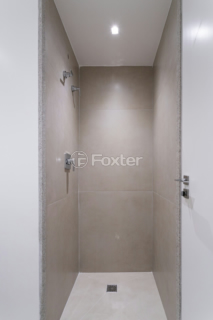 Image 4 - 918610