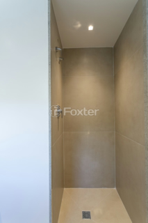 Image 7 - 918610