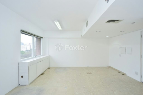 Image 14 - 918612