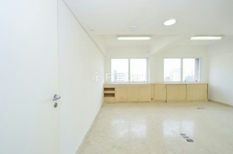 Image 6 - 918613