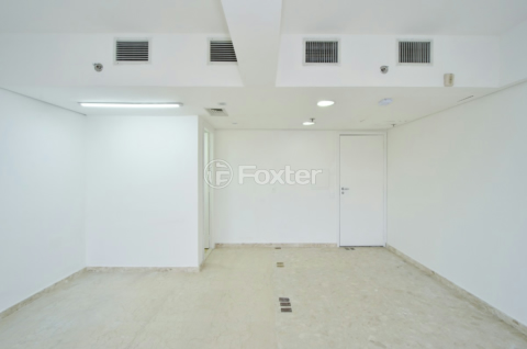 Image 11 - 918614