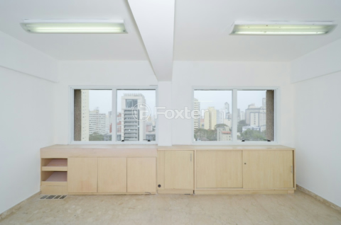 Image 13 - 918614