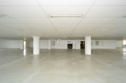 Image 1 - 918615