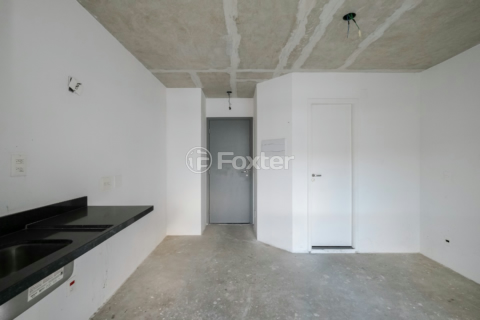 Image 2 - 918624