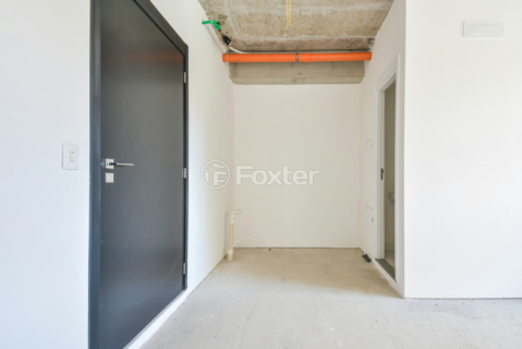 Image 2 - 918630