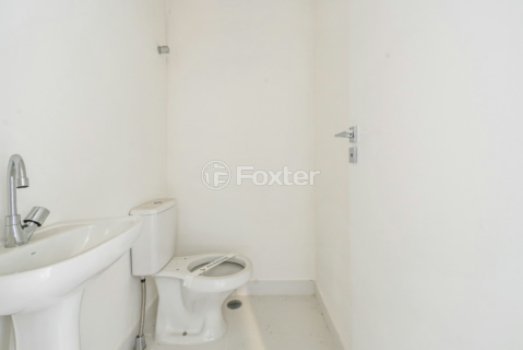 Image 7 - 918630