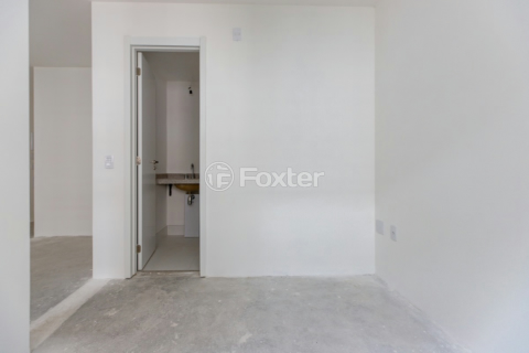 Image 11 - 918641