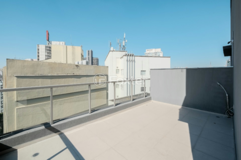 Image 19 - 918650