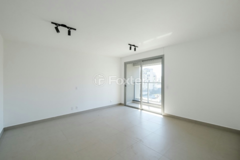 Image 1 - 918651