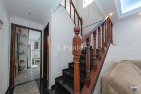 Image 19 - 918653