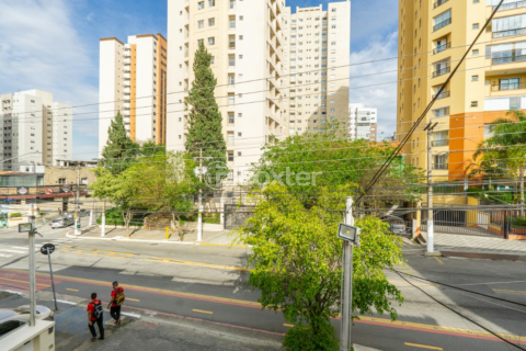Image 2 - 918667