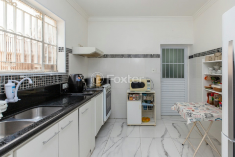 Image 33 - 918698