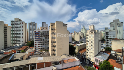 Image 18 - 918737