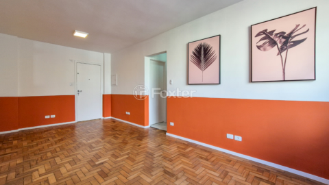 Image 3 - 918737