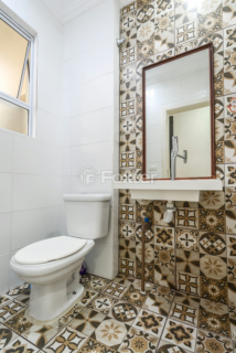 Image 31 - 918743