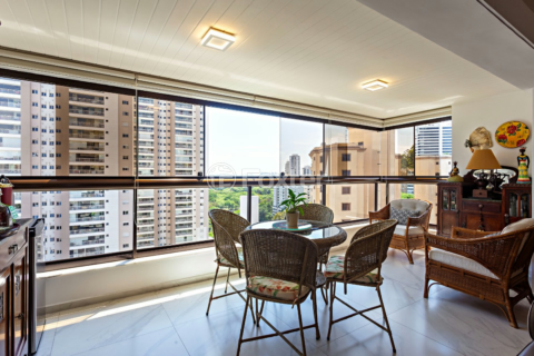 Image 12 - 918744