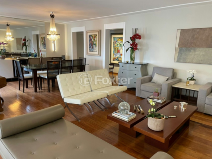 Image 4 - 918744
