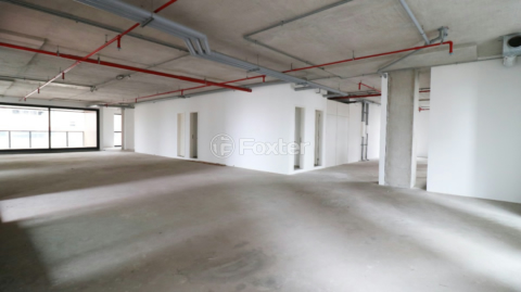 Image 16 - 918746