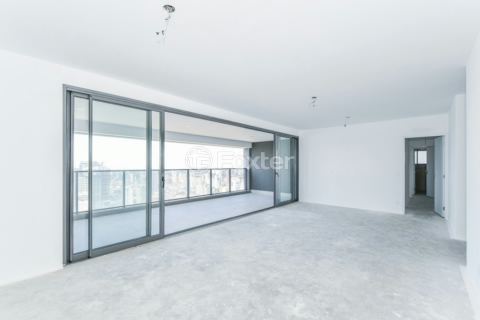 Image 1 - 918795