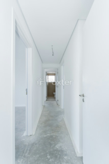 Image 18 - 918795
