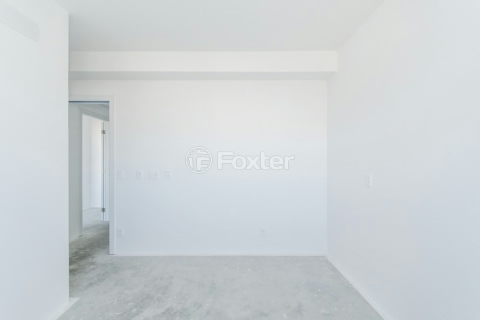 Image 32 - 918795