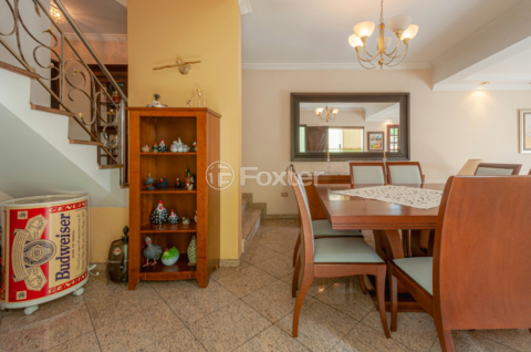 Image 7 - 918816