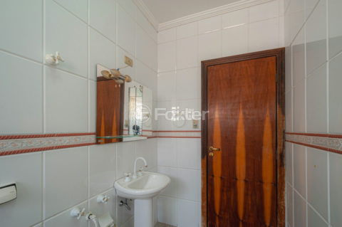 Image 26 - 918816