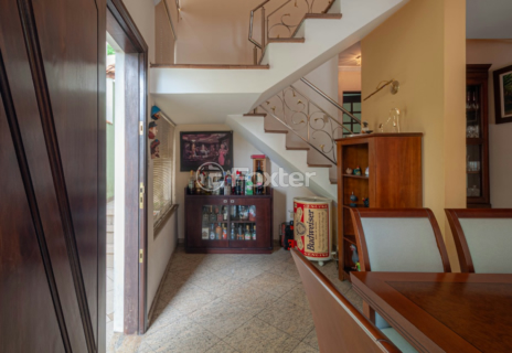 Image 6 - 918816