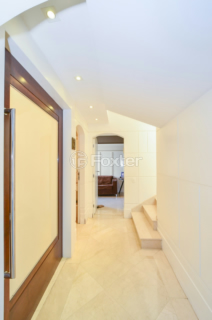 Image 37 - 918821