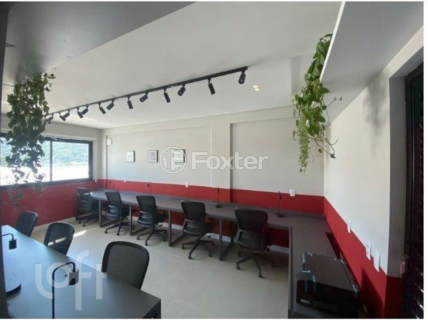 Image 7 - 918847