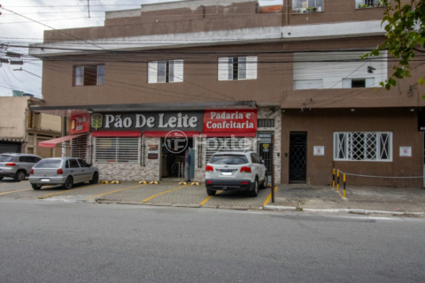 Image 2 - 918852