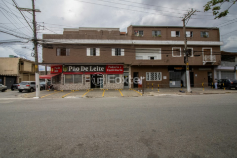 Image 5 - 918852