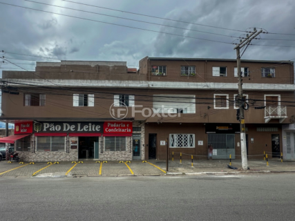 Image 17 - 918852