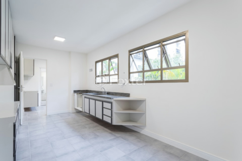 Image 27 - 918869