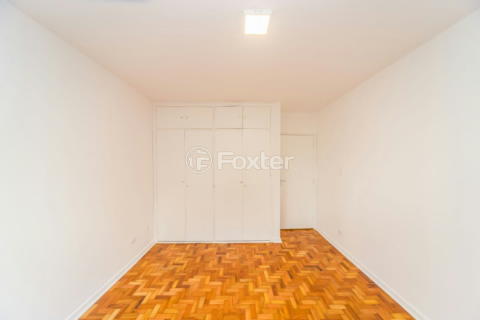 Image 3 - 918872