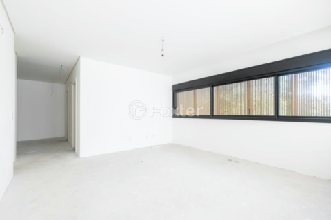 Image 17 - 918877