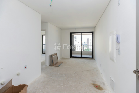 Image 11 - 918924