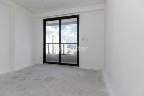 Image 10 - 918924
