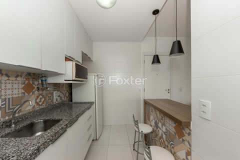 Image 7 - 918927