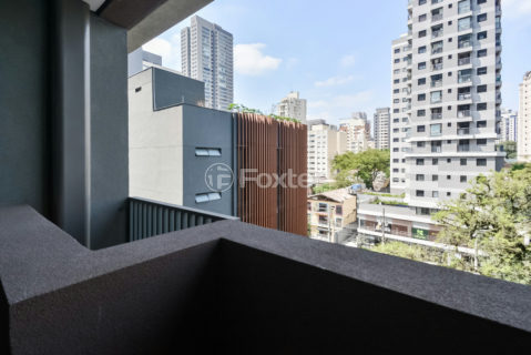 Image 26 - 918935