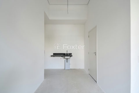 Image 39 - 918935