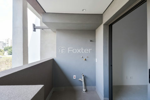 Image 25 - 918935