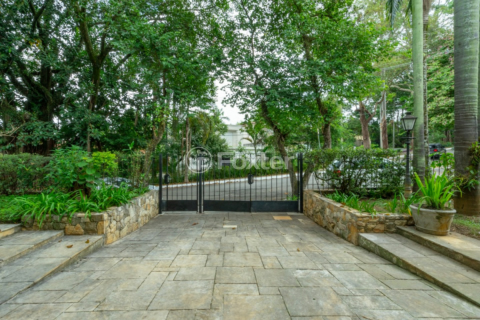 Image 7 - 918936
