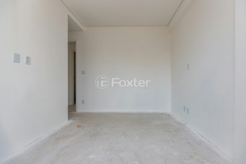 Image 17 - 918939