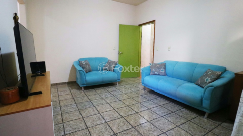 Image 3 - 918945