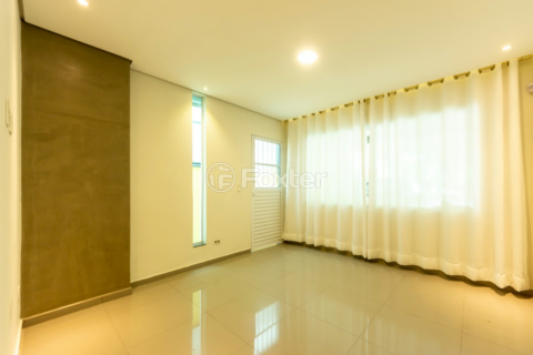 Image 4 - 918948